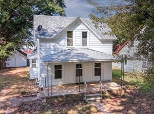 1715 Millington St, Winfield, KS 67156