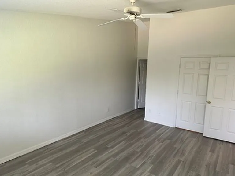27103 Matheson Ave #206 — Photo 12