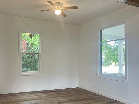 5th image of 719 3rd St SE