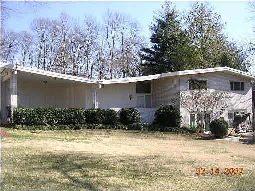 1st image of 3775 Kensington Dr