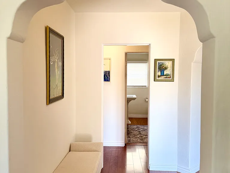 511 Palm Ave — Photo 13