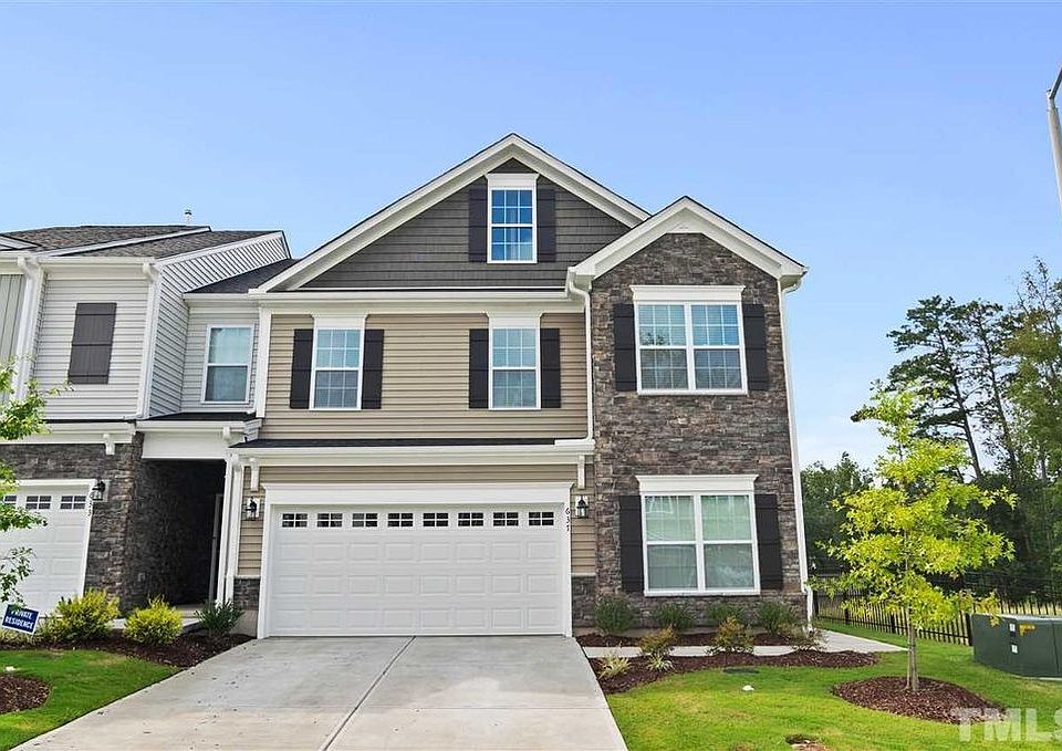 1st image of 637 Barneswyck Dr