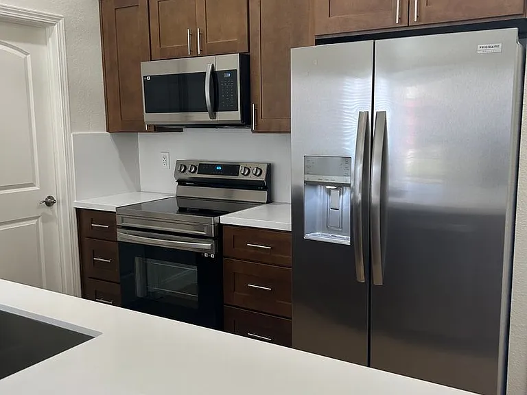 2813 Vista Palomar — Photo 9