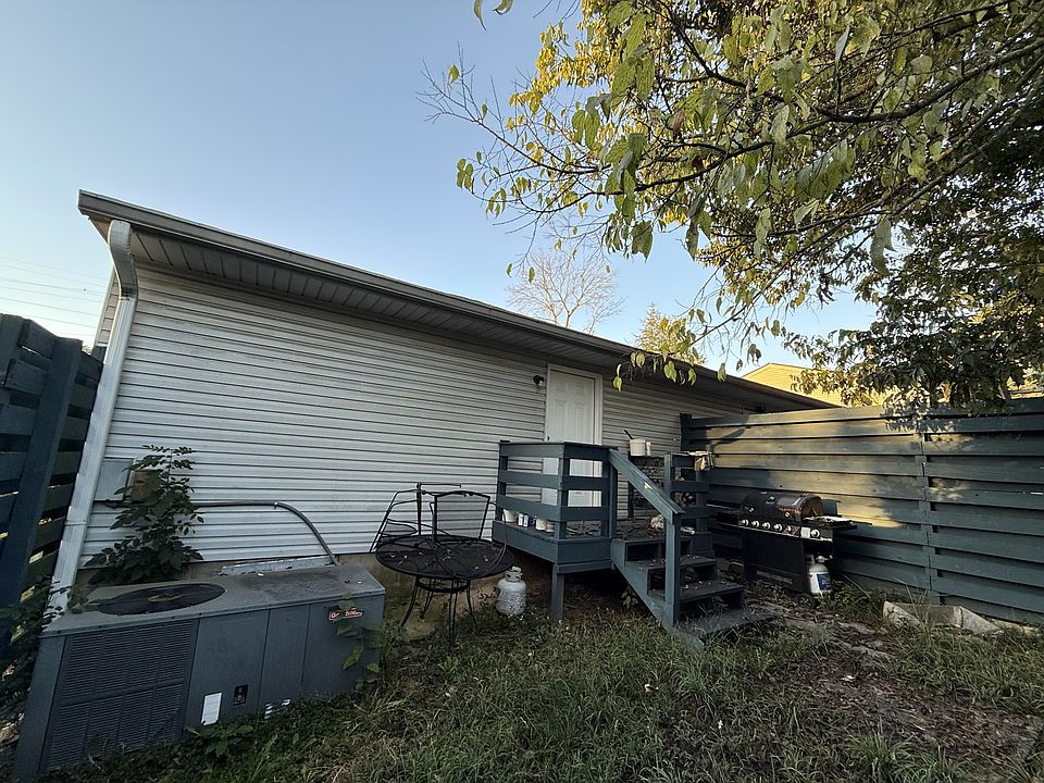 2nd image of 548 Cedar Dr