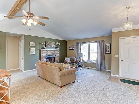 4th image of 3404 Magnolia Dr
