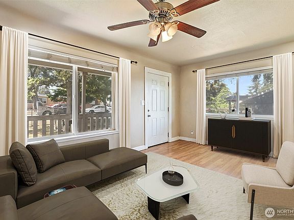 2nd image of 14008 42nd Avenue S