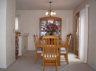 1141 Hunter St, Lombard, IL 60148