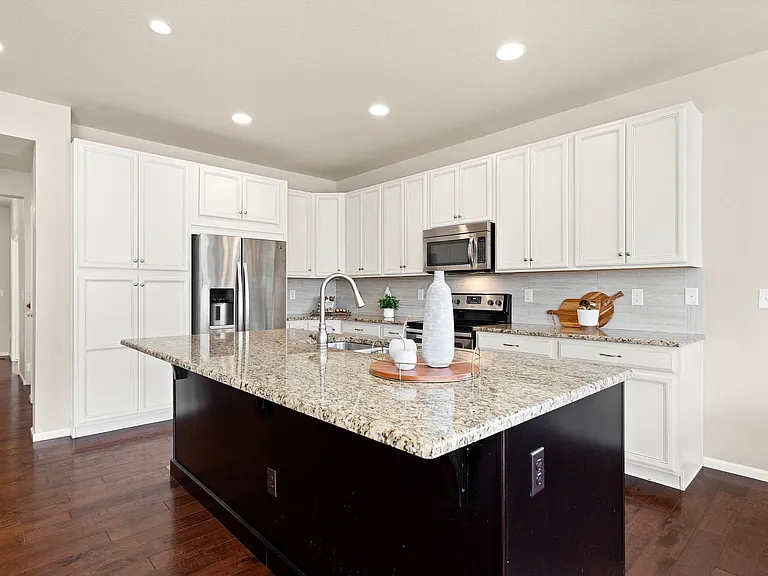 2270 Vermillion Creek Dr — Photo 6