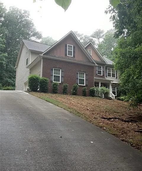 2532 Lois Ct — Photo 1