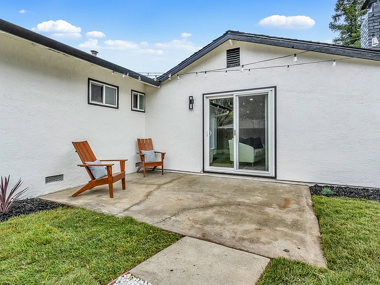 1619 Monarch Ln — Photo 26