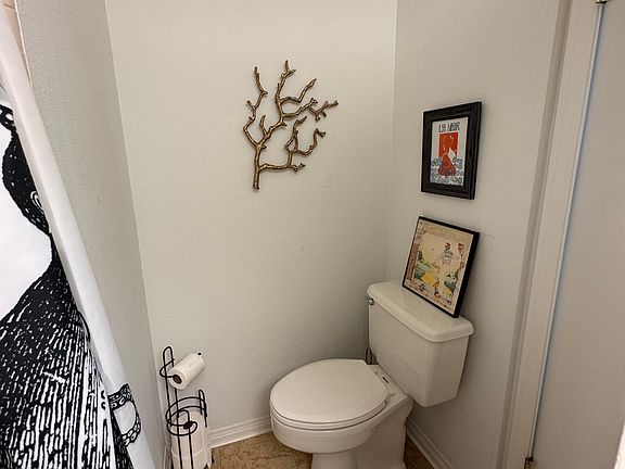 3rd image of 555 E Arrellaga St APT 2