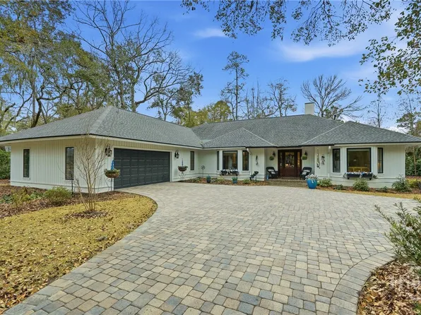 1 Fire Thorne Lane, Savannah, GA 31411