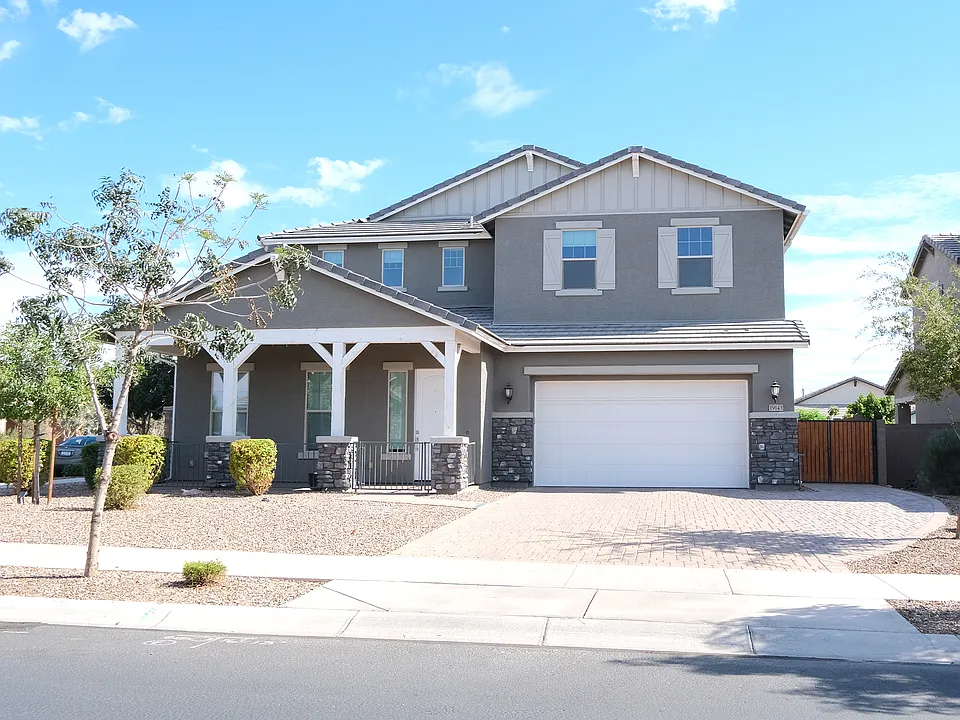 19143 E Apricot Ln