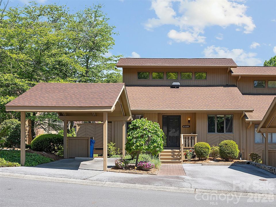 1st image of 905 Red Oak Dr