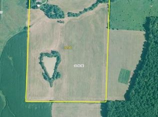 136 Rr 3, Mc Leansboro, IL 62859