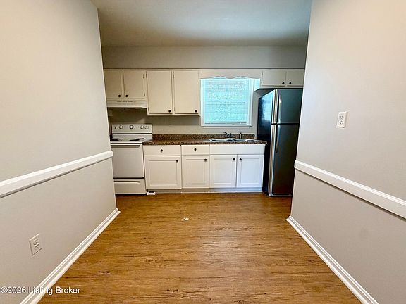 4th image of 3705 Briarbridge Ln