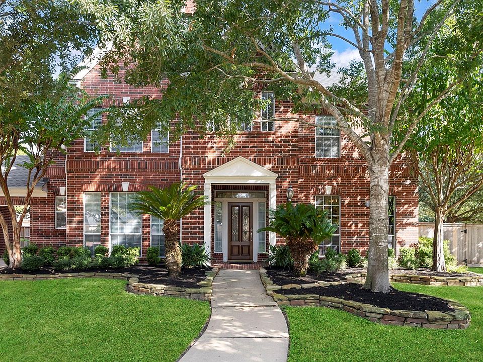 1st image of 1719 Redstone Manor Dr