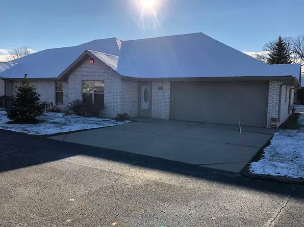 807 Dylan DRIVE, Elkhorn, WI 53121