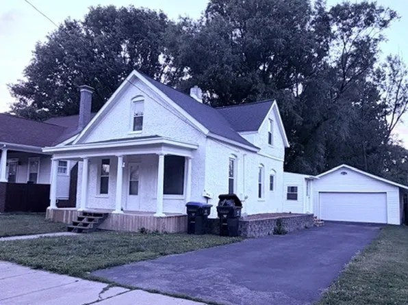 1005 W Taylor St, Bloomington, IL 61701