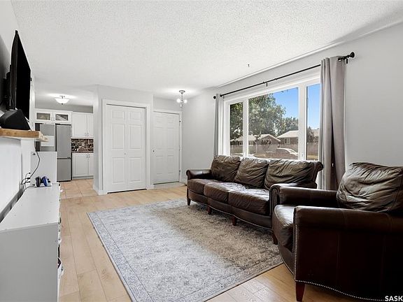 5th image of 614 3rd AVENUE