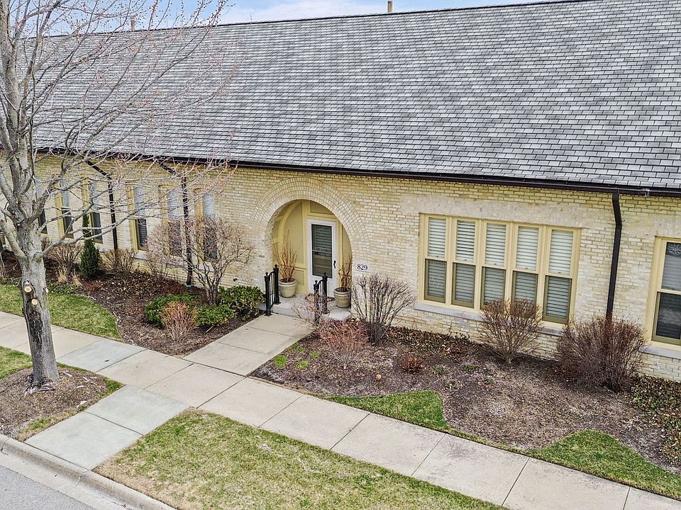 1st image of 829 Stables Ct W