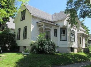 2800 N 16th St, Milwaukee, WI 53206