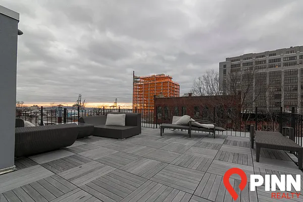 Rented by Pinn Realty | media 43