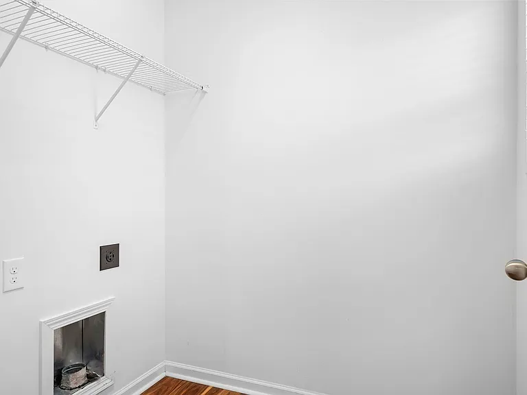 2059 Blue Iris Dr — Photo 26
