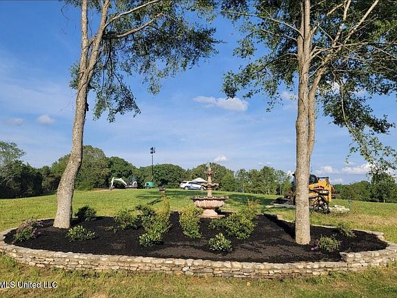 5th image of 12239 Old Byhalia Rd