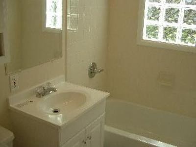 5th image of 7902 E 108th St
