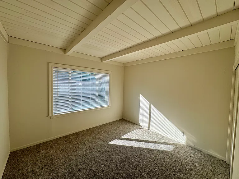 907 Bell St #3 — Photo 13