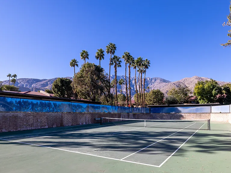 675 N Los Felices Cir W — Photo 9