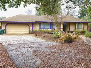 613 Ragle Rd, Sebastopol, CA 95472