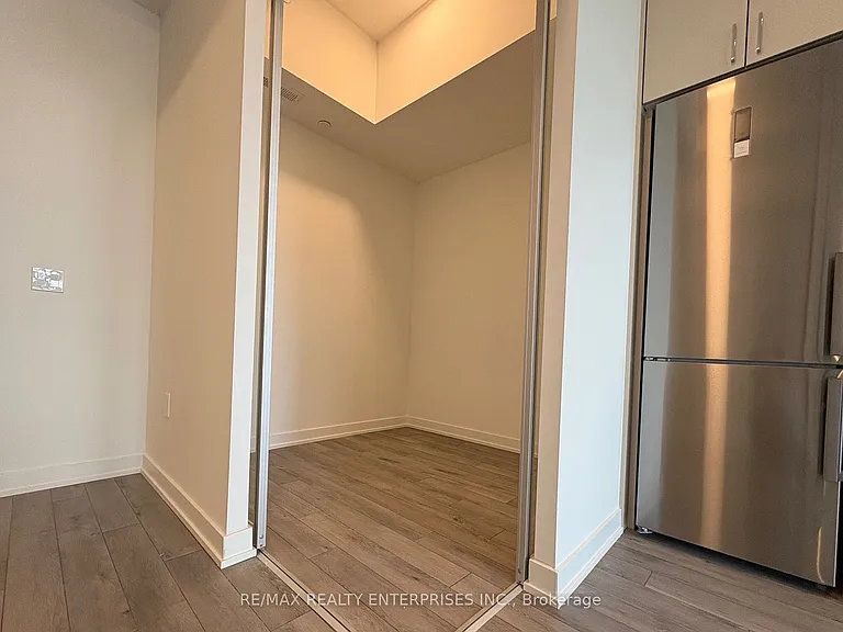 1005 Dundas St E #136 — Photo 14