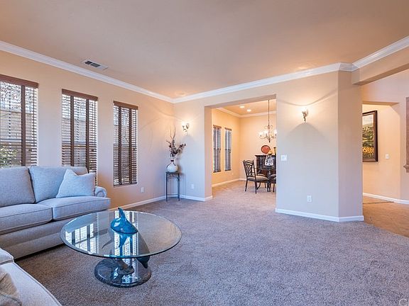 4th image of 903 Vista Cerro Dr