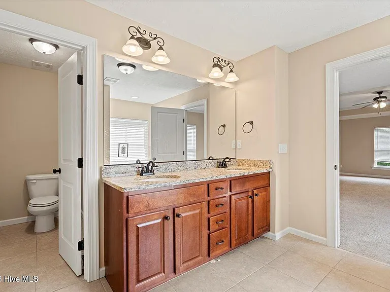 712 Coventry Ave — Photo 18