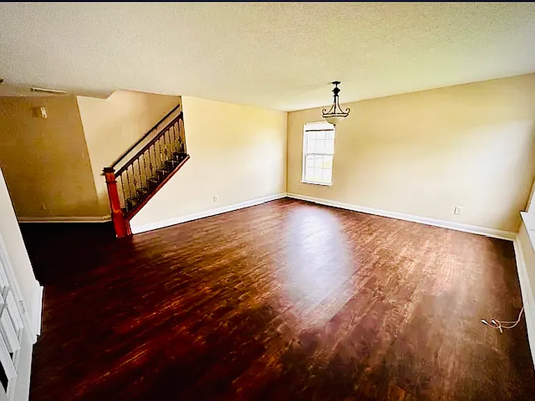 6210 Palomar Cir — Photo 3