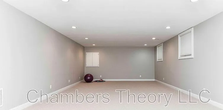 1840 Mamie Dyer Ln — Photo 28