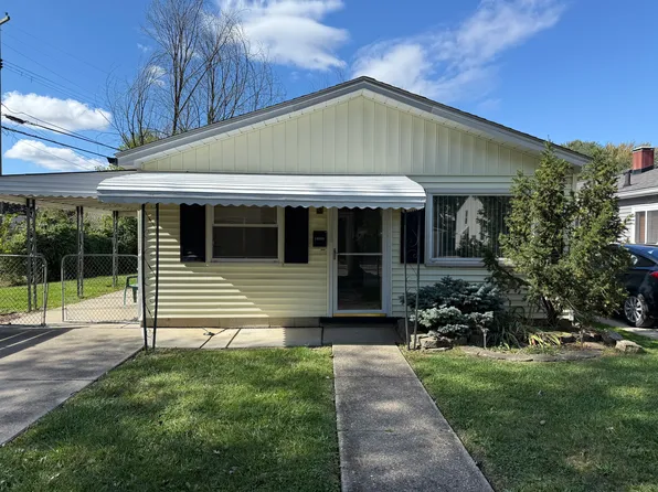 28909 Rosebriar St, Saint Clair Shores, MI 48081