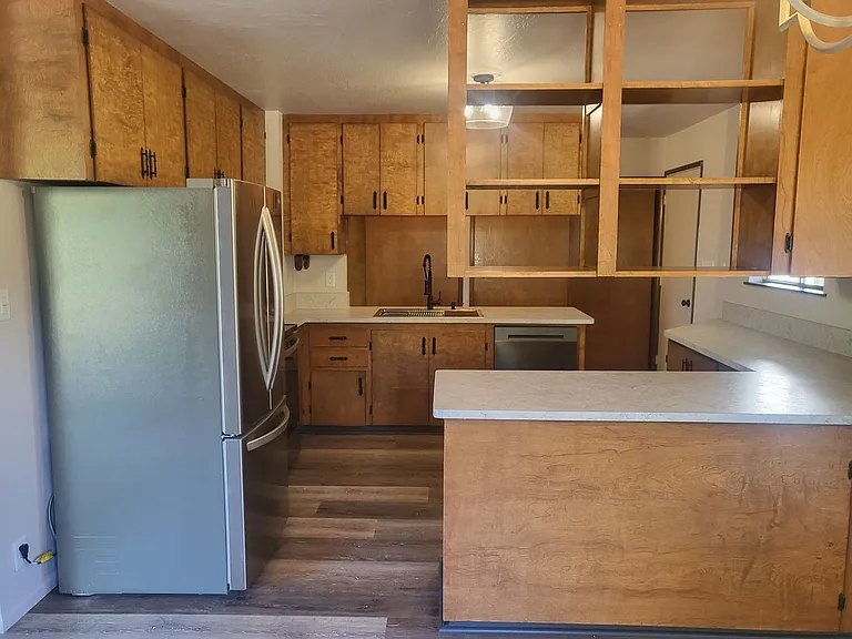 1688 NE Lynda Ln — Photo 10