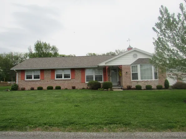 110 Glendale Dr, Carmi, IL 62821