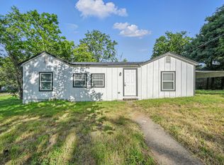 1927 S Fannin Ave, Denison, TX 75020