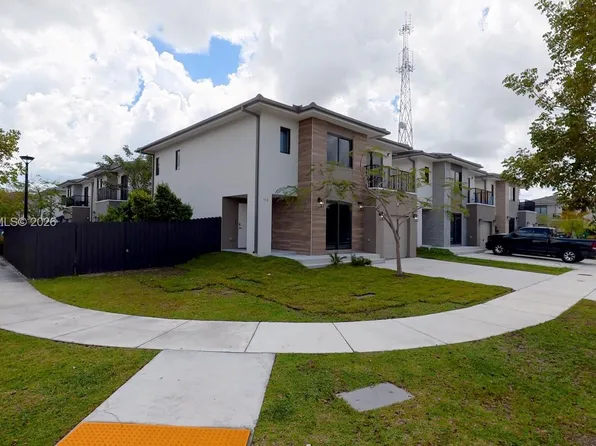 110 NW 11th Ct, Florida City, FL 33034