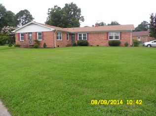 3800 Ludgate Dr, Chesapeake, VA 23321