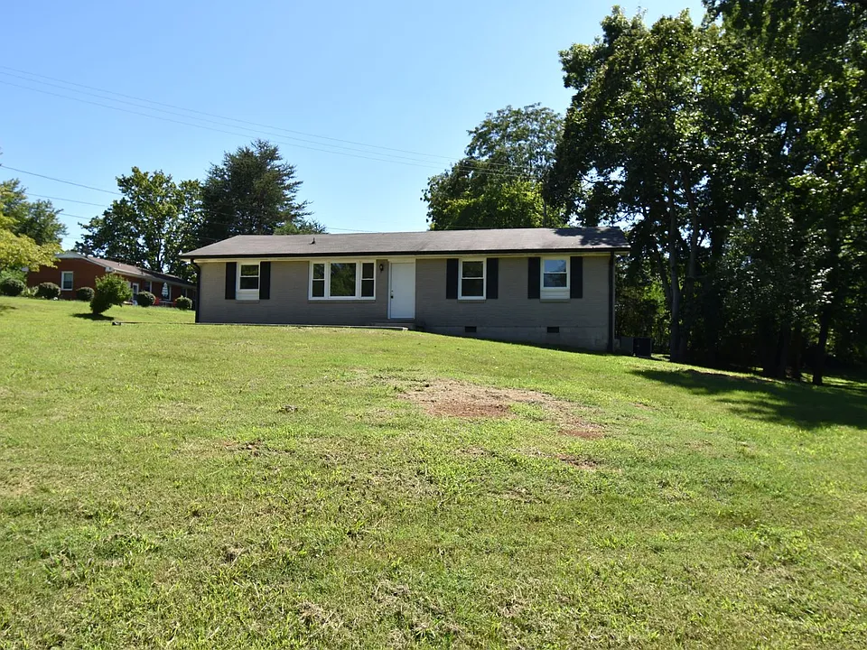 304 Hilldale Ln