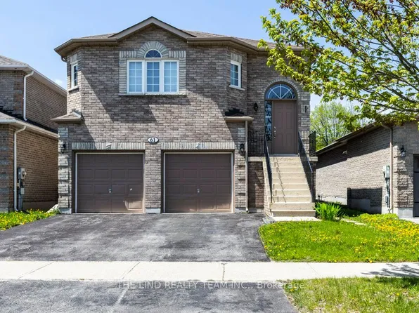 61 McIntyre Dr, Barrie, ON L4N 5C5