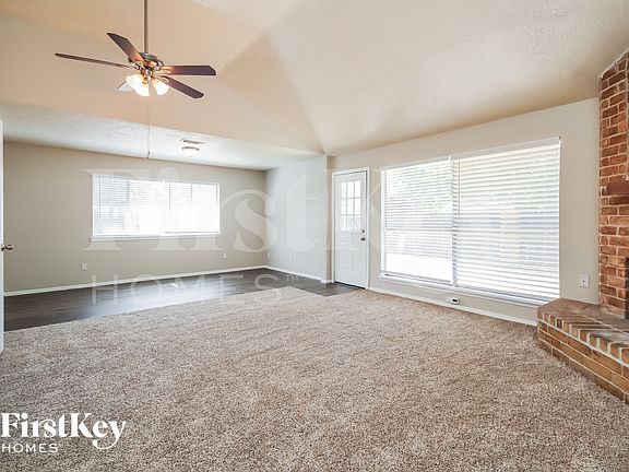4th image of 8634 Huntermoor Cir