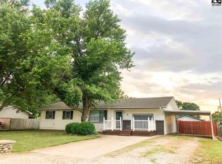 25 S Berwyn St, Hutchinson, KS 67501