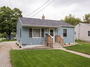 347 Indiana St, Waterloo, IA 50703