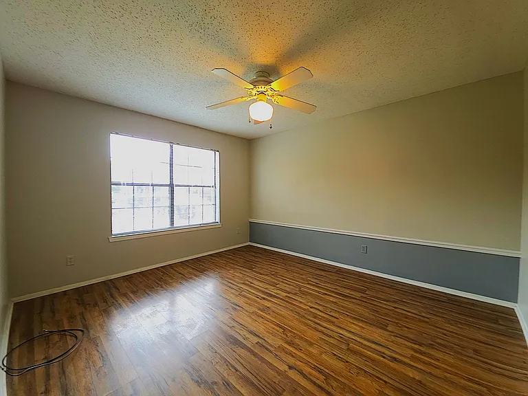 400 W South Town Dr #204 — Photo 21